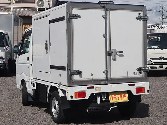 スズキ キャリイ EBD-DA16T(4WD)の写真7