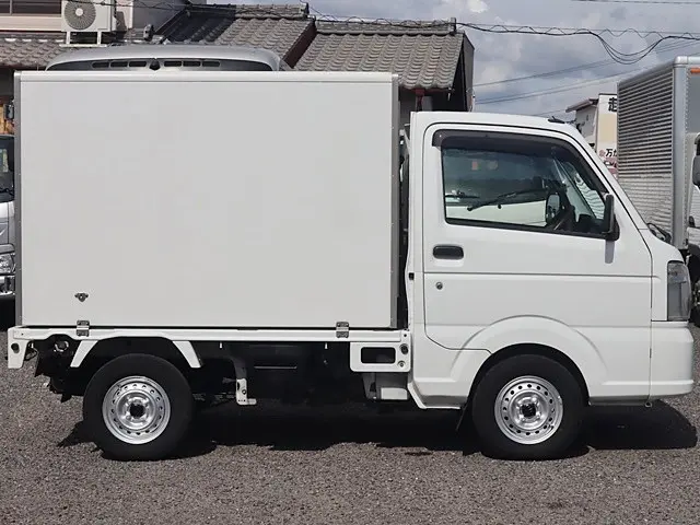 スズキ キャリイ EBD-DA16T(4WD)の写真8
