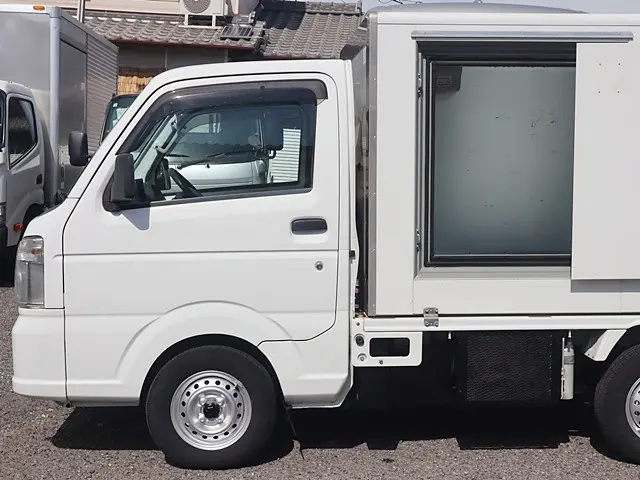 スズキ キャリイ EBD-DA16T(4WD)の写真10