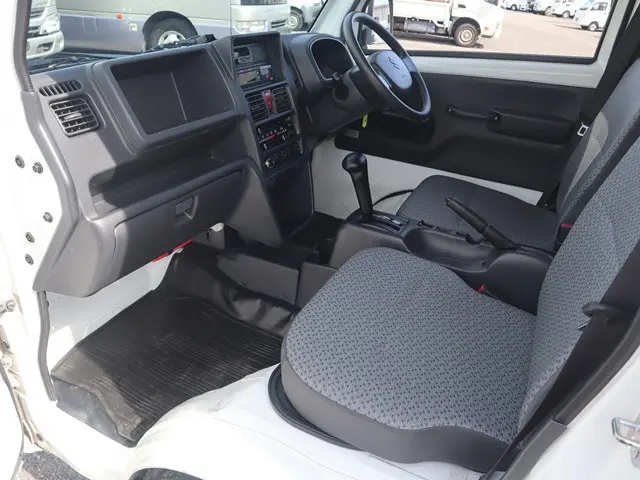 スズキ キャリイ EBD-DA16T(4WD)の写真32