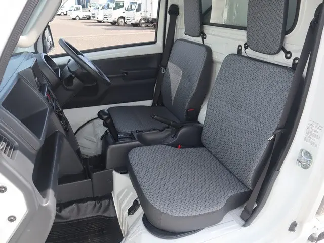 スズキ キャリイ EBD-DA16T(4WD)の写真33