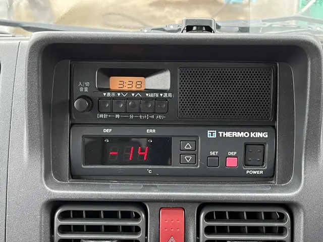 スズキ キャリイ EBD-DA16T(4WD)の写真38