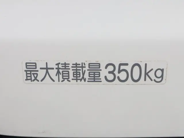 トヨタ サクシードバン 6AE-NHP160V(2WD)の写真17