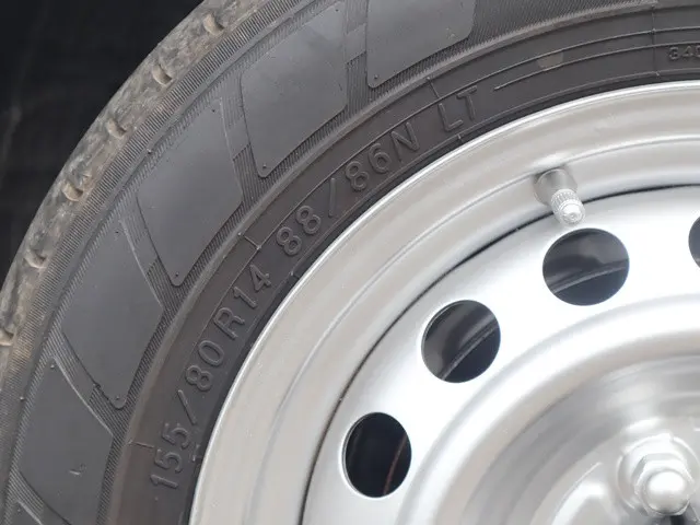 トヨタ サクシードバン 6AE-NHP160V(2WD)の写真20