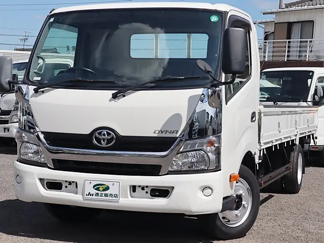 トヨタ ダイナ TKG-XZU720(2WD)の写真2