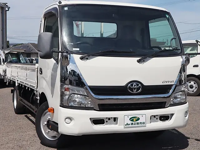 トヨタ ダイナ TKG-XZU720(2WD)の写真4