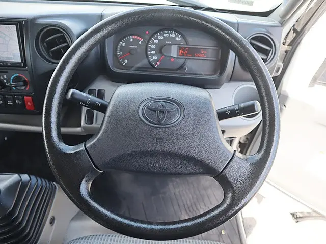 トヨタ ダイナ TKG-XZU720(2WD)の写真34