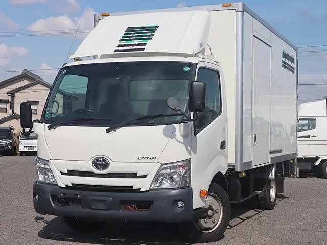 トヨタ ダイナ 2RG-XZU710(2WD)の写真1