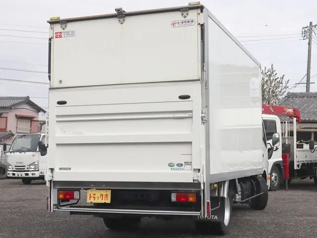 トヨタ ダイナ 2RG-XZU710(2WD)の写真5