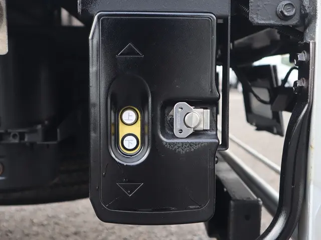 トヨタ ダイナ 2RG-XZU710(2WD)の写真17