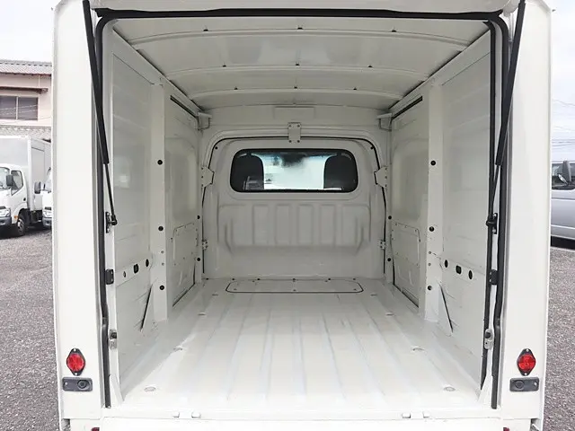 ダイハツ ハイゼットトラック 3BD-S500P(2WD)の写真13