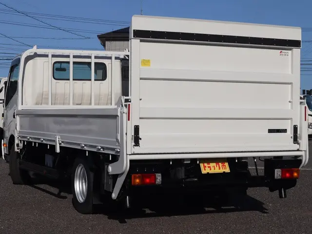 日野 デュトロ TPG-XZC710M(2WD)の写真7