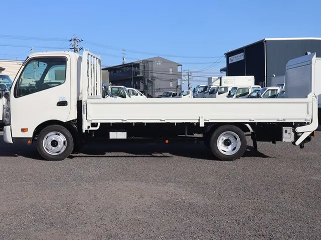 日野 デュトロ TPG-XZC710M(2WD)の写真9