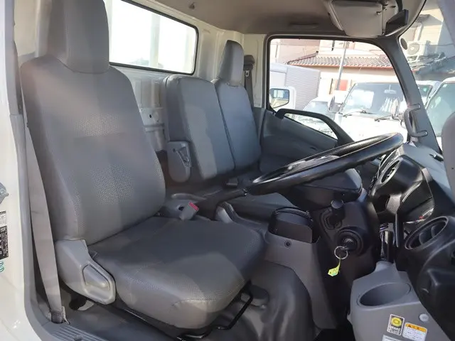 日野 デュトロ TPG-XZC710M(2WD)の写真32
