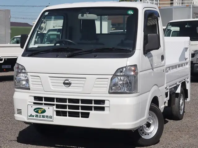 日産 クリッパートラック EBD-DR16T(4WD)の写真2