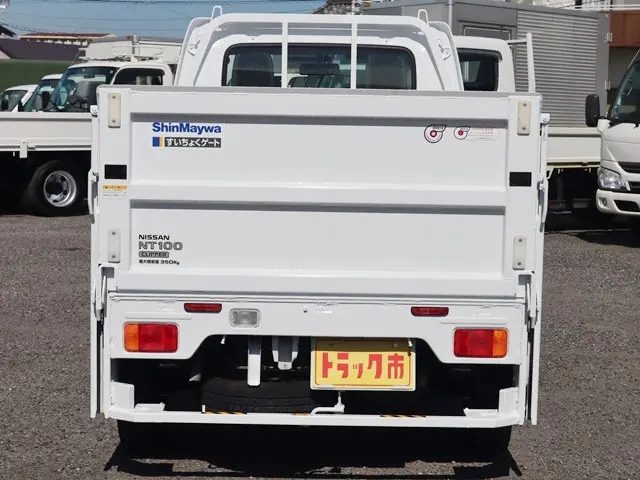 日産 クリッパートラック EBD-DR16T(4WD)の写真6