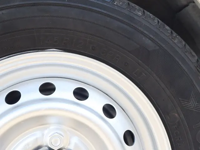 日産 クリッパートラック EBD-DR16T(4WD)の写真23