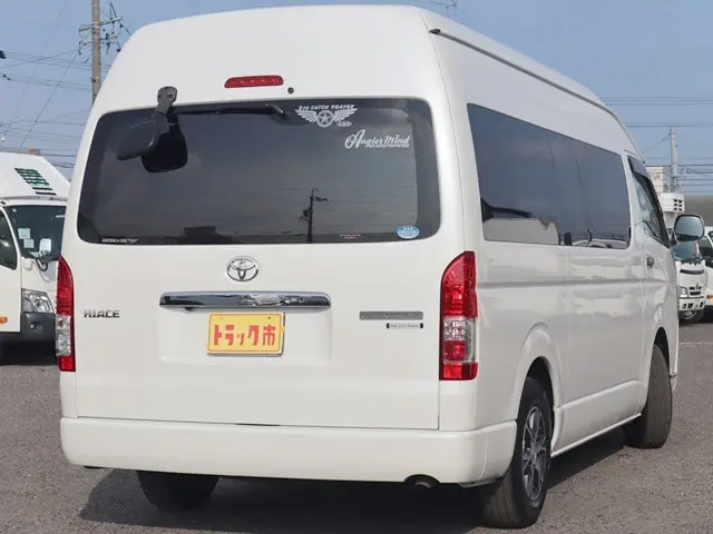 トヨタ ハイエース CBA-TRH229W(4WD)の写真5