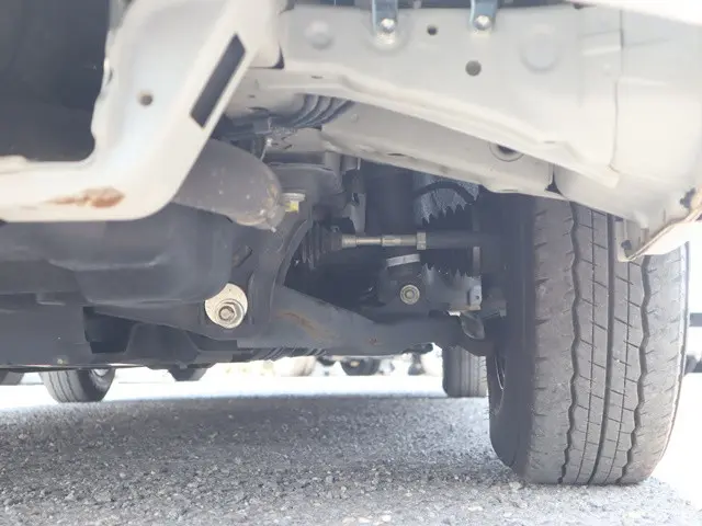 トヨタ ハイエース CBA-TRH229W(4WD)の写真20