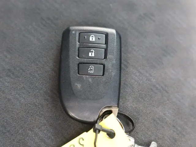 トヨタ ハイエース CBA-TRH229W(4WD)の写真43