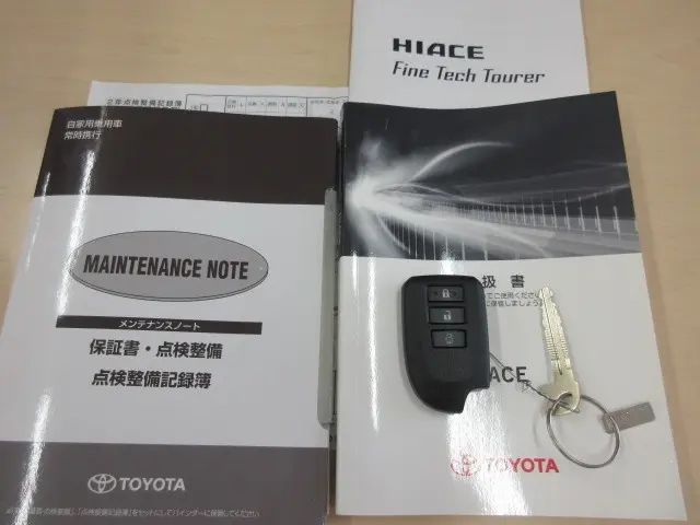 トヨタ ハイエース CBA-TRH229W(4WD)の写真44