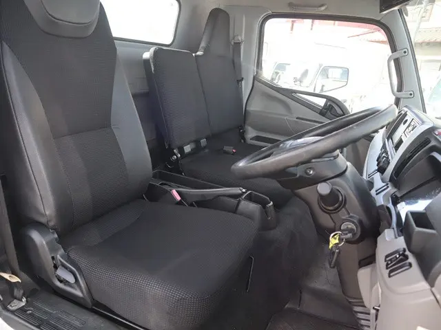 三菱 キャンター TPG-FEB50(2WD)の写真35