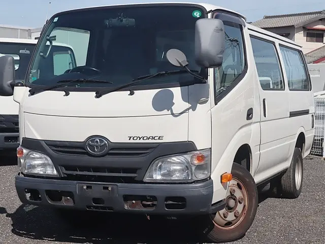 トヨタ トヨエース TKG-XZC605V(2WD)の写真1