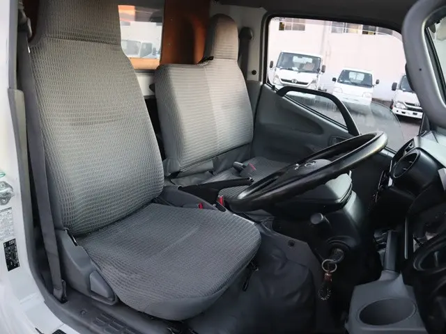 トヨタ トヨエース TKG-XZC605V(2WD)の写真31