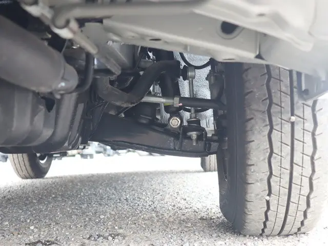 トヨタ ハイエースバン 3BF-TRH200V(2WD)の写真28