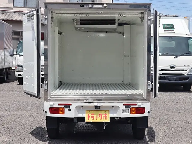 トヨタ ピクシストラック 3BD-S500U(2WD)の写真11