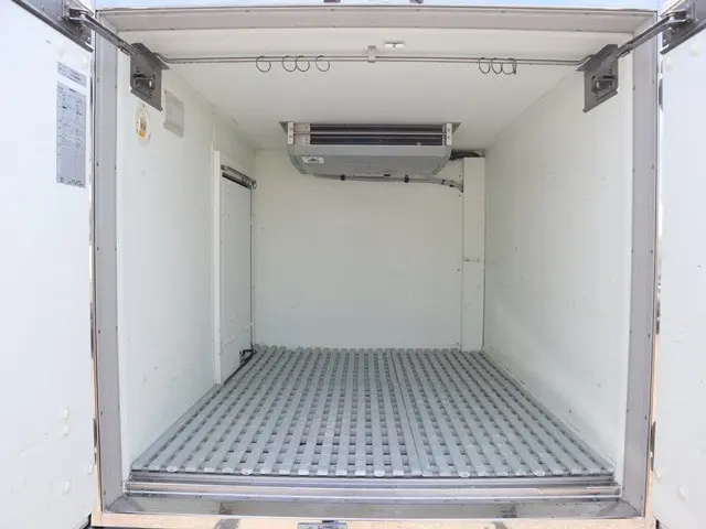 トヨタ ピクシストラック 3BD-S500U(2WD)の写真12
