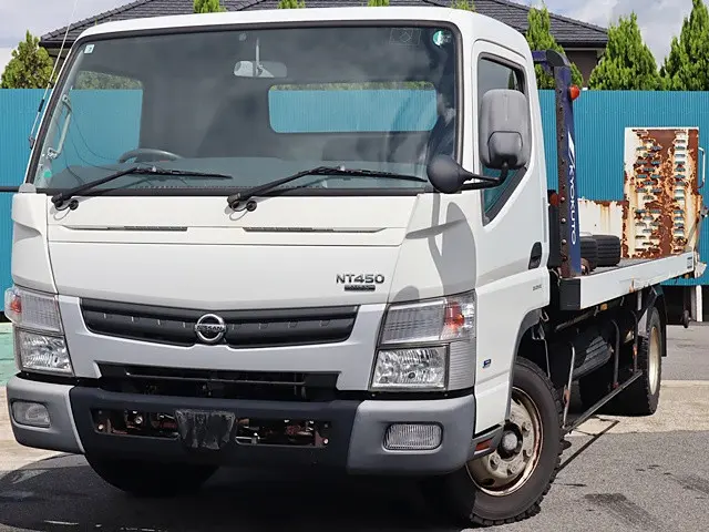 日産 アトラス TPG-FEB8W(2WD)の写真1