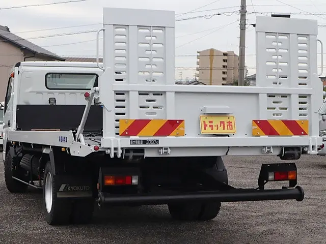 日産 アトラス TPG-FEB8W(2WD)の写真7