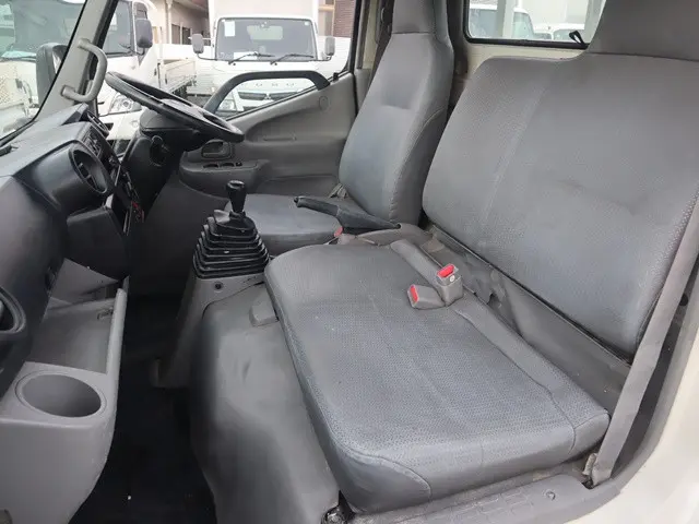 日野 デュトロ TKG-XZC605M(2WD)の写真36