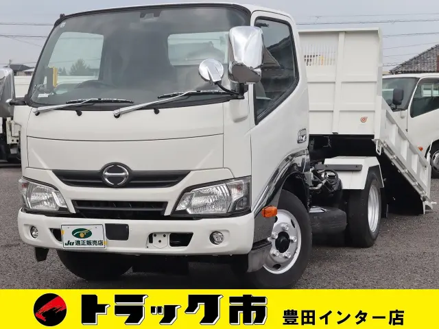 日野 デュトロ TKG-XZU620T(2WD)の写真1