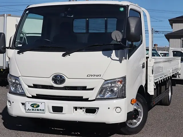 トヨタ ダイナ 2RG-XZU722(2WD)の写真2