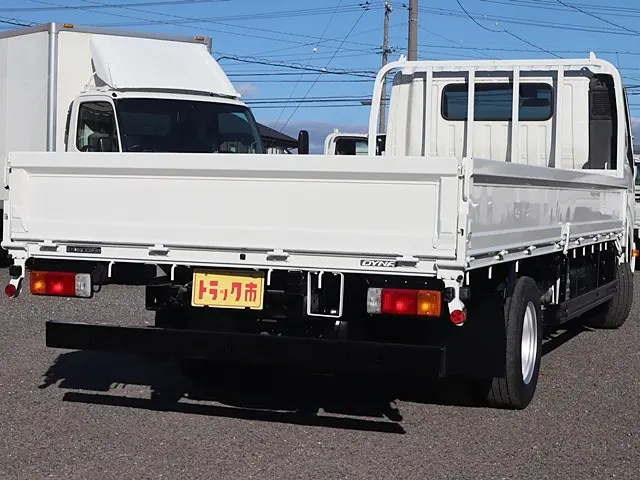 トヨタ ダイナ 2RG-XZU722(2WD)の写真5