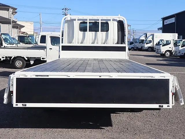 トヨタ ダイナ 2RG-XZU722(2WD)の写真12