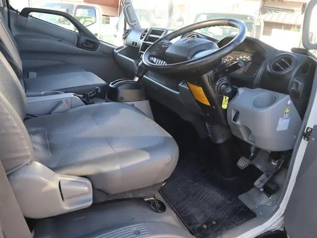 トヨタ ダイナ 2RG-XZU722(2WD)の写真30