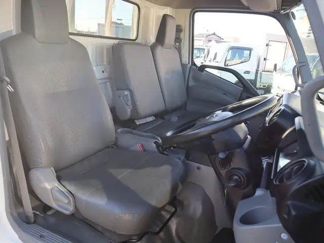 トヨタ ダイナ 2RG-XZU722(2WD)の写真31