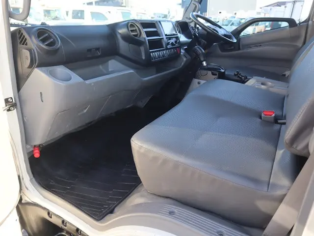 トヨタ ダイナ 2RG-XZU722(2WD)の写真32