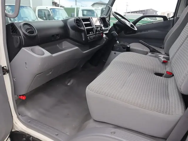 トヨタ ダイナ TPG-XZU722(2WD)の写真36