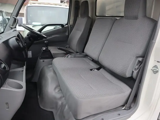 日野 デュトロ TKG-XZU720M(2WD)の写真39