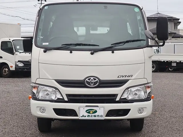 トヨタ ダイナ LDF-KDY241V(2WD)の写真3