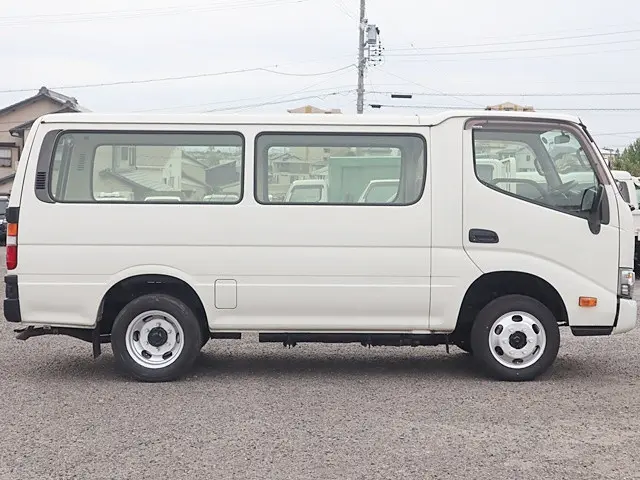 トヨタ ダイナ LDF-KDY241V(2WD)の写真8