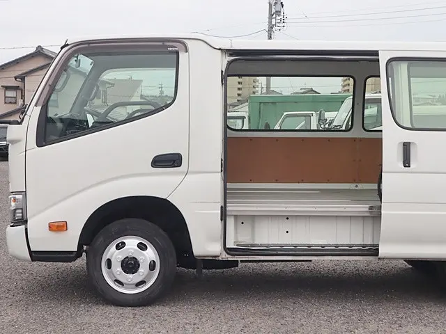 トヨタ ダイナ LDF-KDY241V(2WD)の写真10