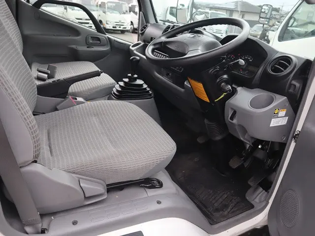 トヨタ ダイナ LDF-KDY241V(2WD)の写真29