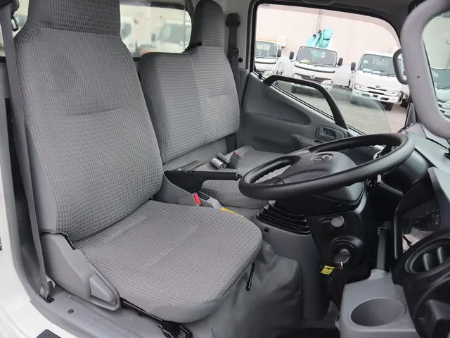 トヨタ ダイナ LDF-KDY241V(2WD)の写真30