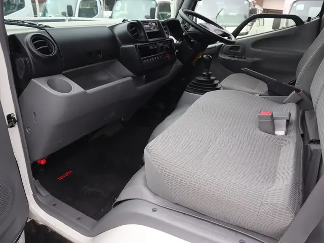 トヨタ ダイナ LDF-KDY241V(2WD)の写真31