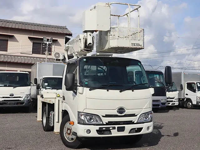 日野 デュトロ 2RG-XZU600X(2WD)の写真2